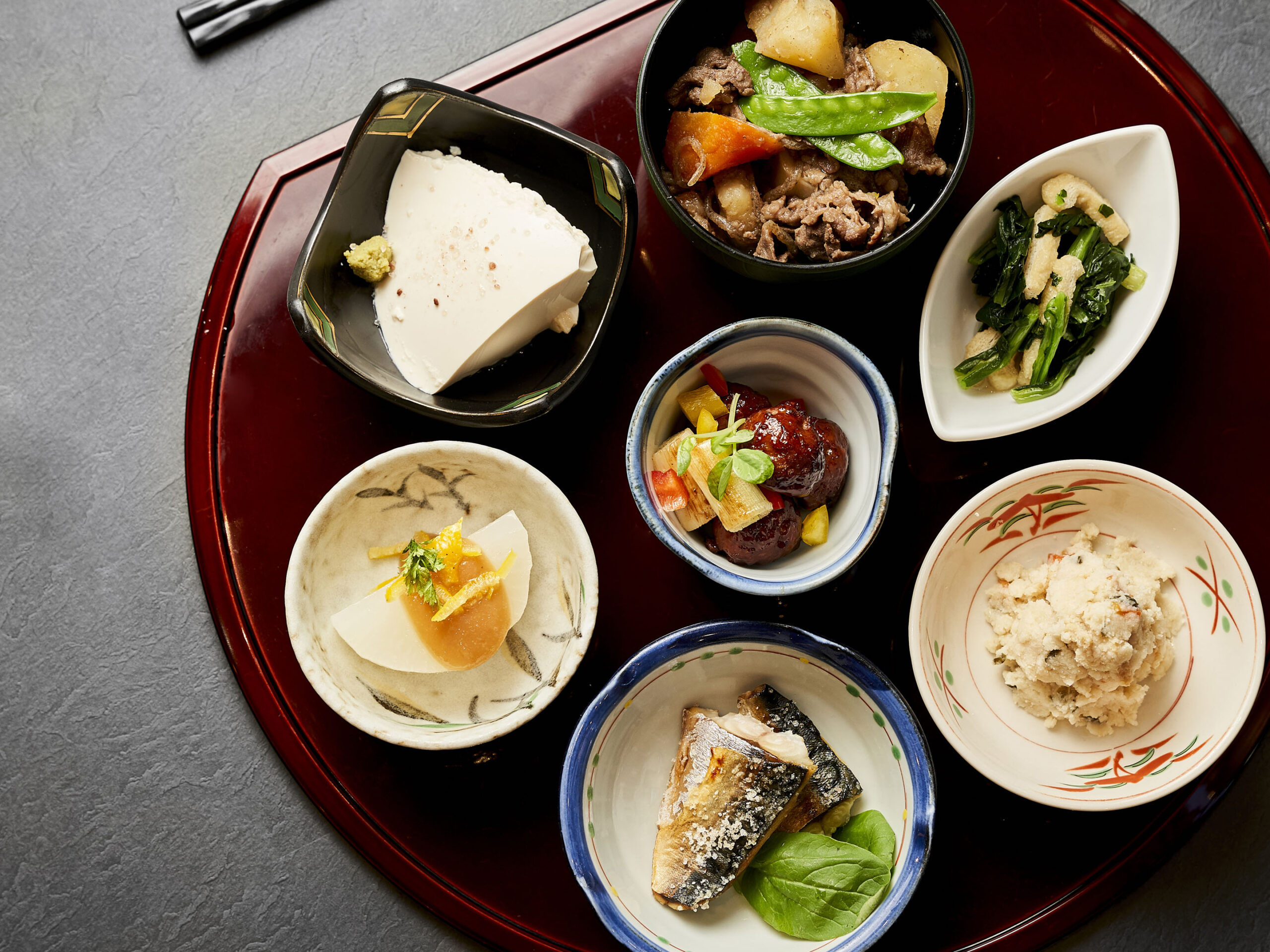 ホテル朝食バイキング料理